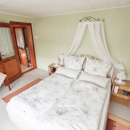 Cozy In Opposite The Mountain Lake Holiday home *